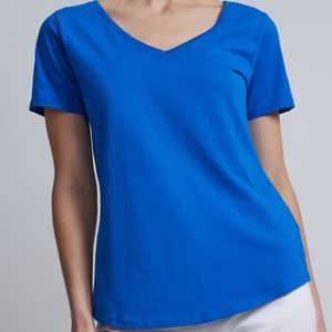 NWT New York & Co Perfect VNeck Tee